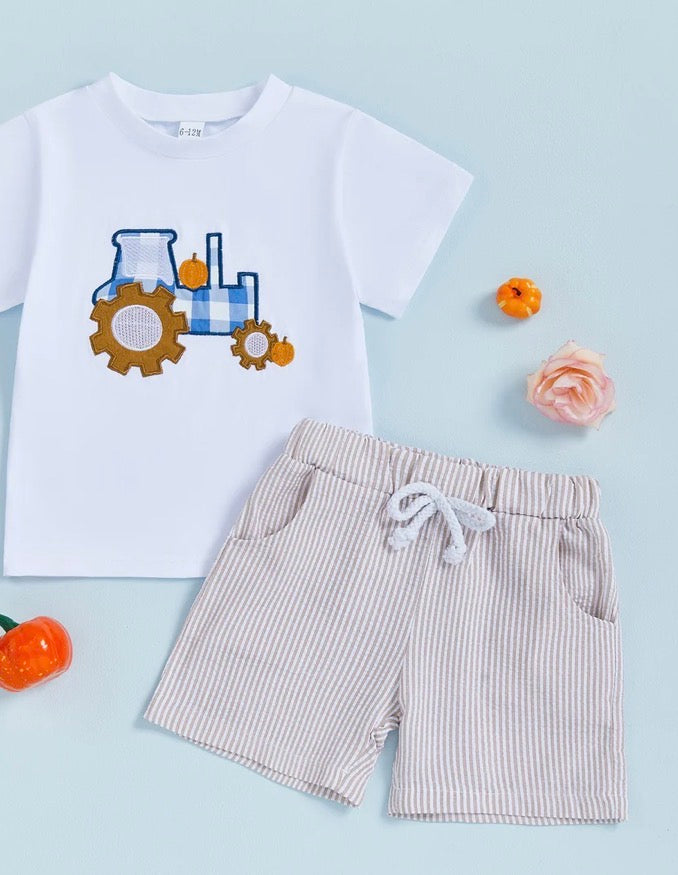 Fall On The Farm Shorts Set